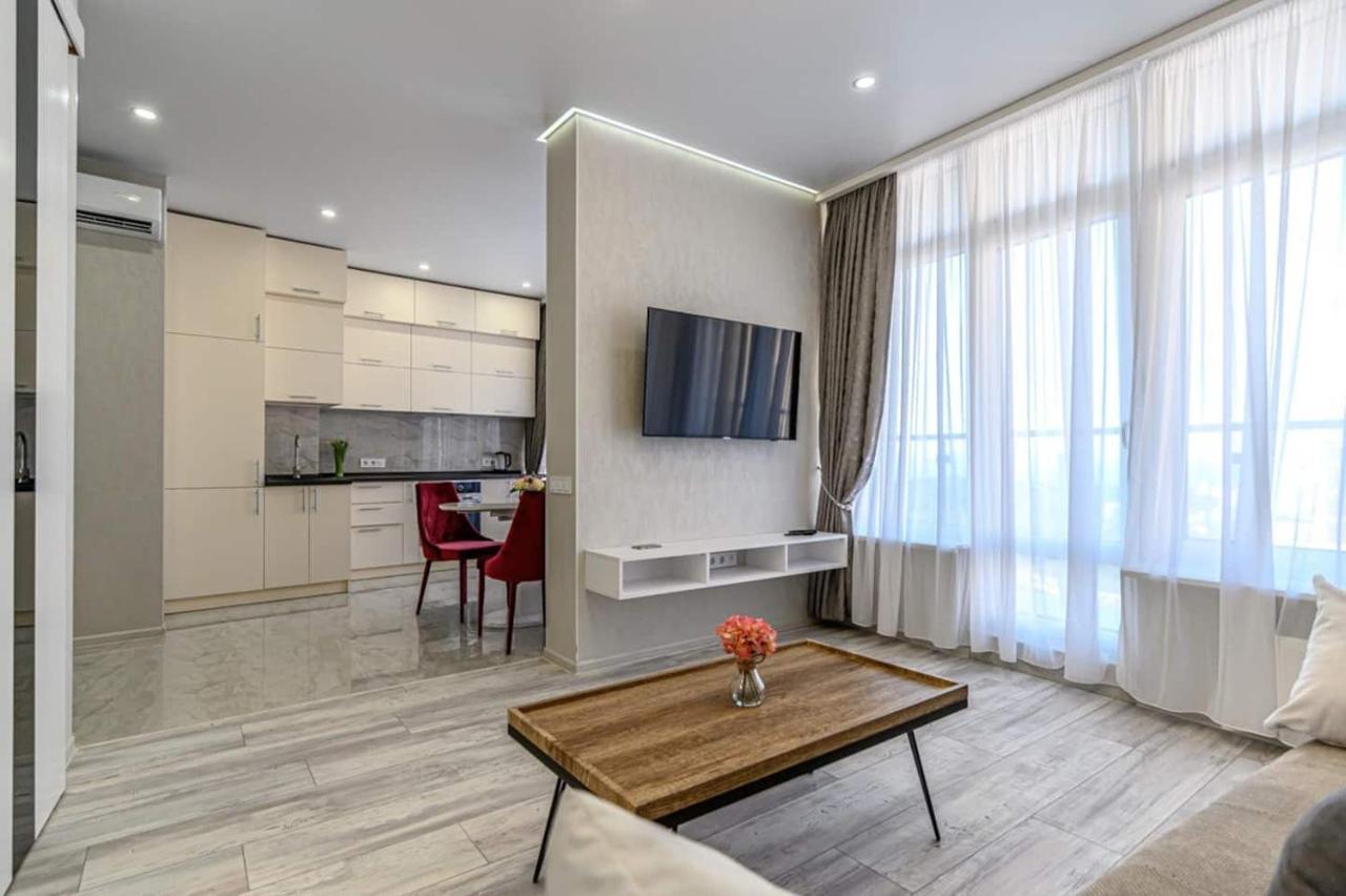 Комфортные Апартаменты 36 Жемчужина Odessa Buitenkant foto