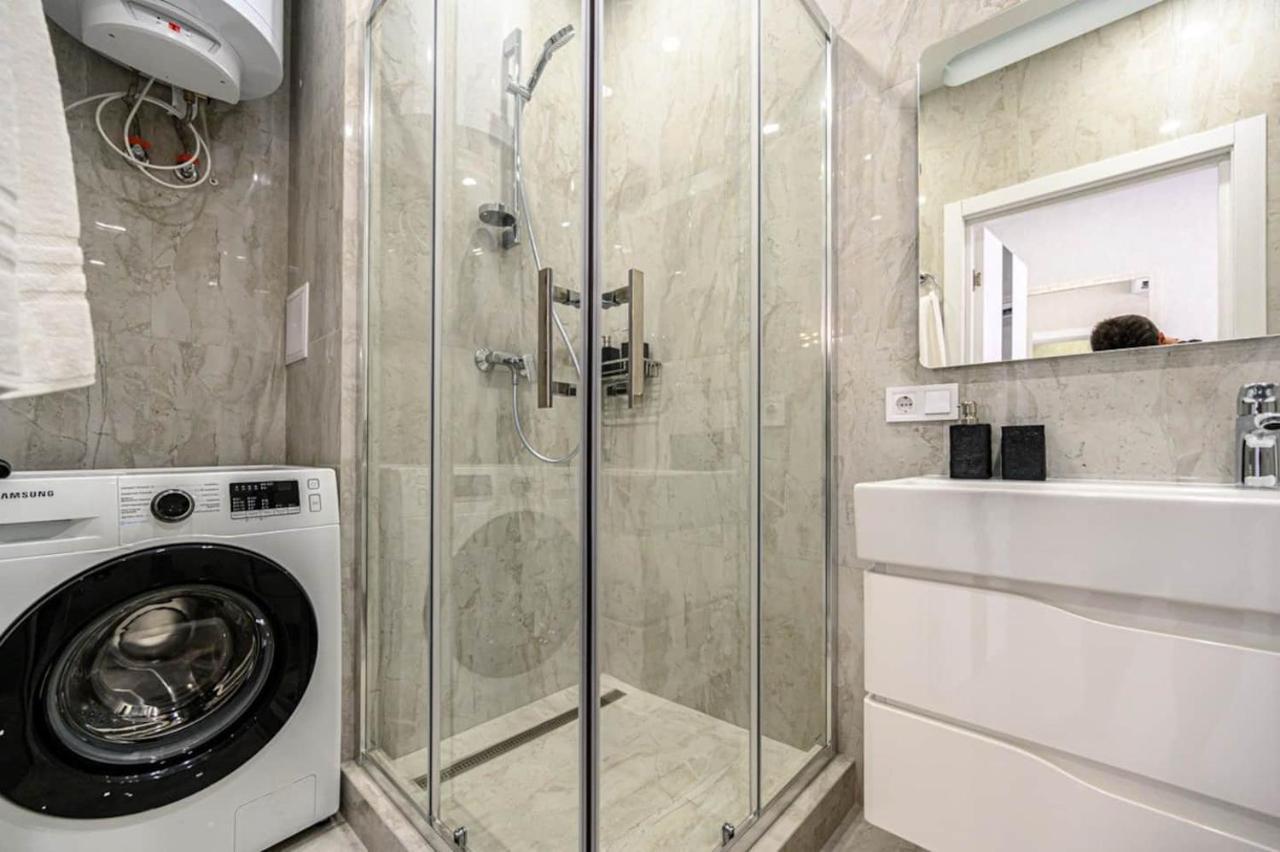 Комфортные Апартаменты 36 Жемчужина Odessa Buitenkant foto