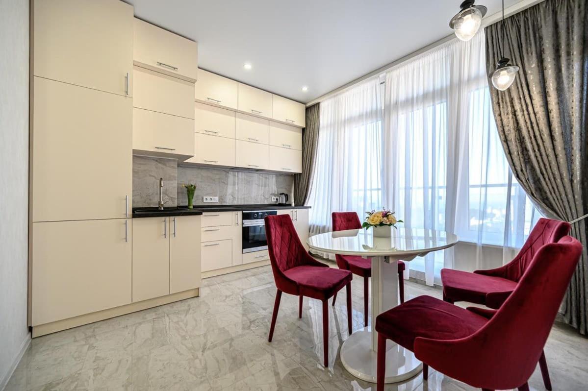 Комфортные Апартаменты 36 Жемчужина Odessa Buitenkant foto